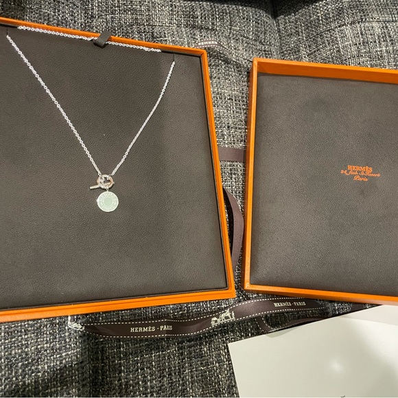 Hermès Amulettes H Ex-Libris pendant 925 Silver - Picture 2 of 3